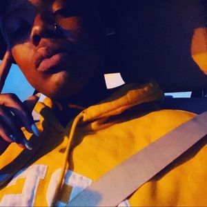 Meet your Posher, Danyel